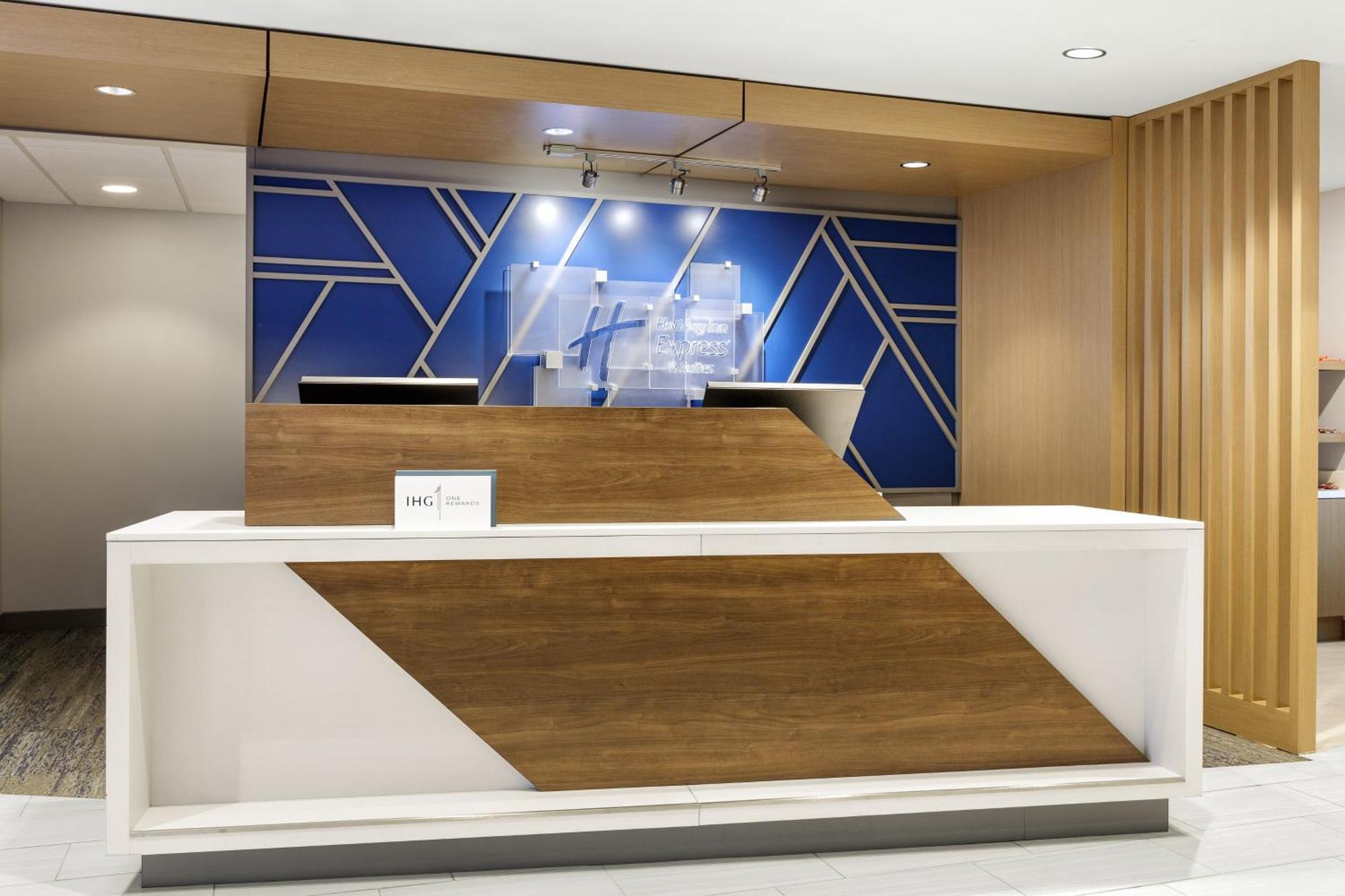 Holiday Inn Express & Suites George - Quincy South By Ihg エクステリア 写真